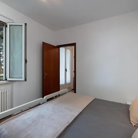 Sant Elena A19 By Wonderful Italy شقة بسكييرا ديل غاردا